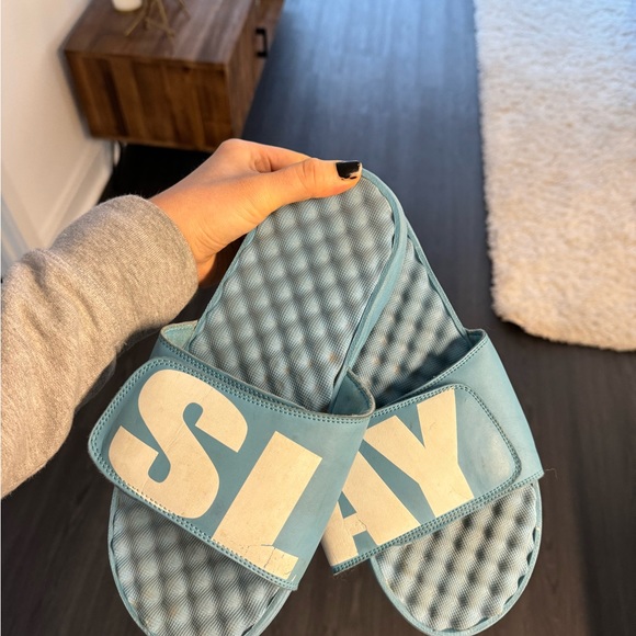 Slay custom slides - Picture 3 of 5